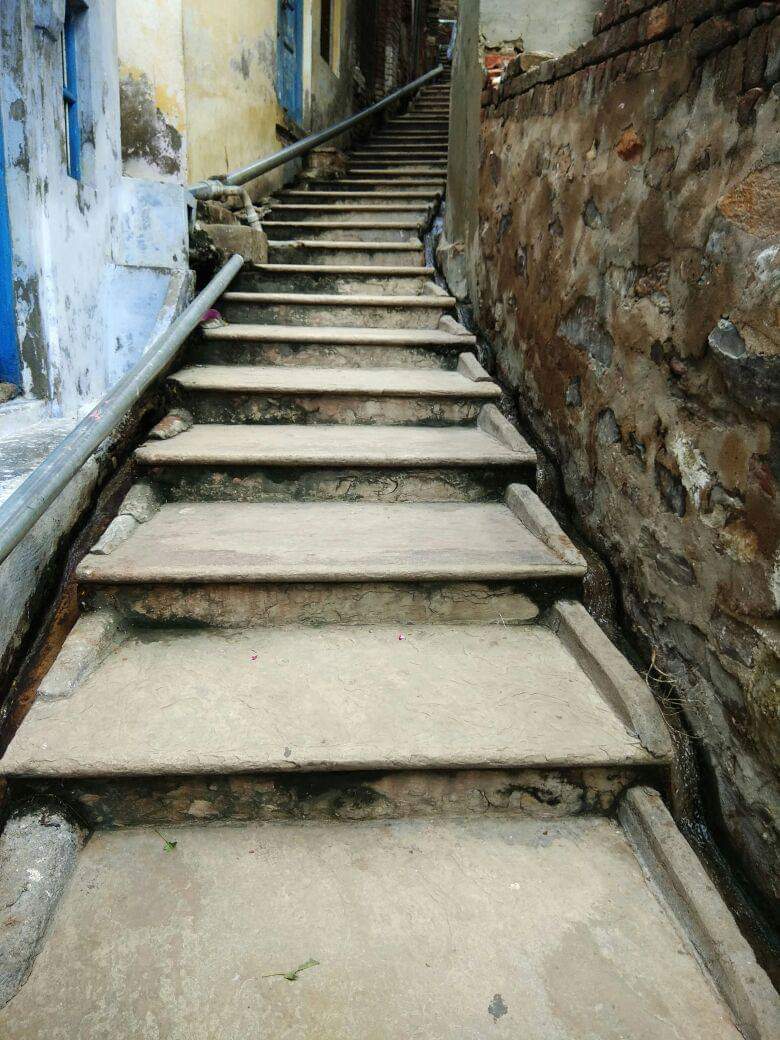 Stairs of Shri Radharani Temple, Barsana