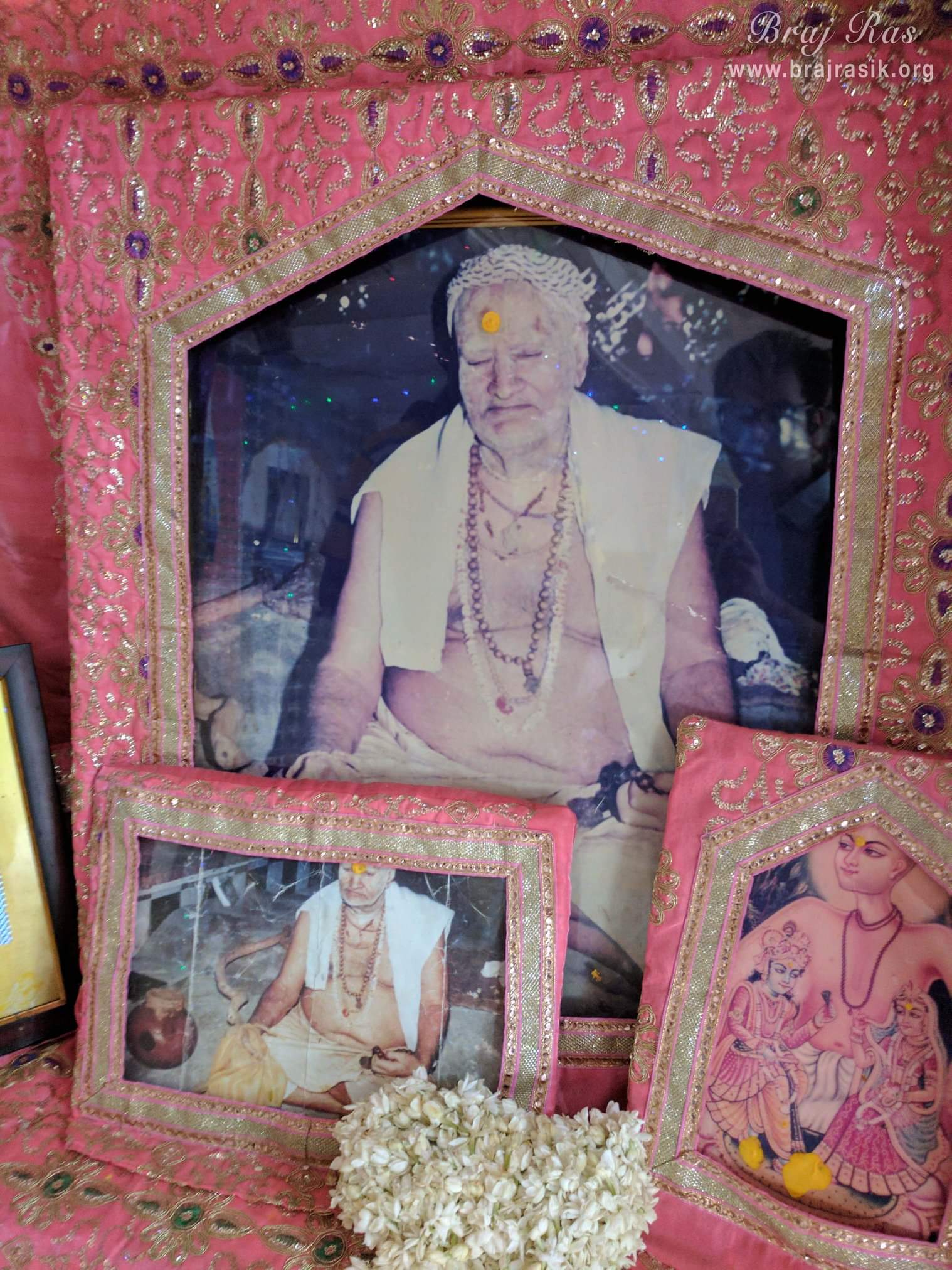 Glimpses of Devotees of Swami Shri Haridasi Sampradaya at Barsana.