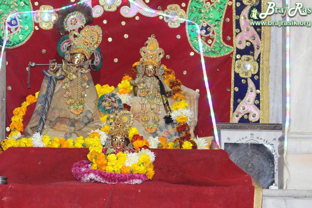 Deities at Banshivat