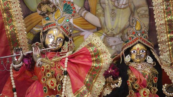 Radha Krishn deities at Kishor Van, Vrindavan