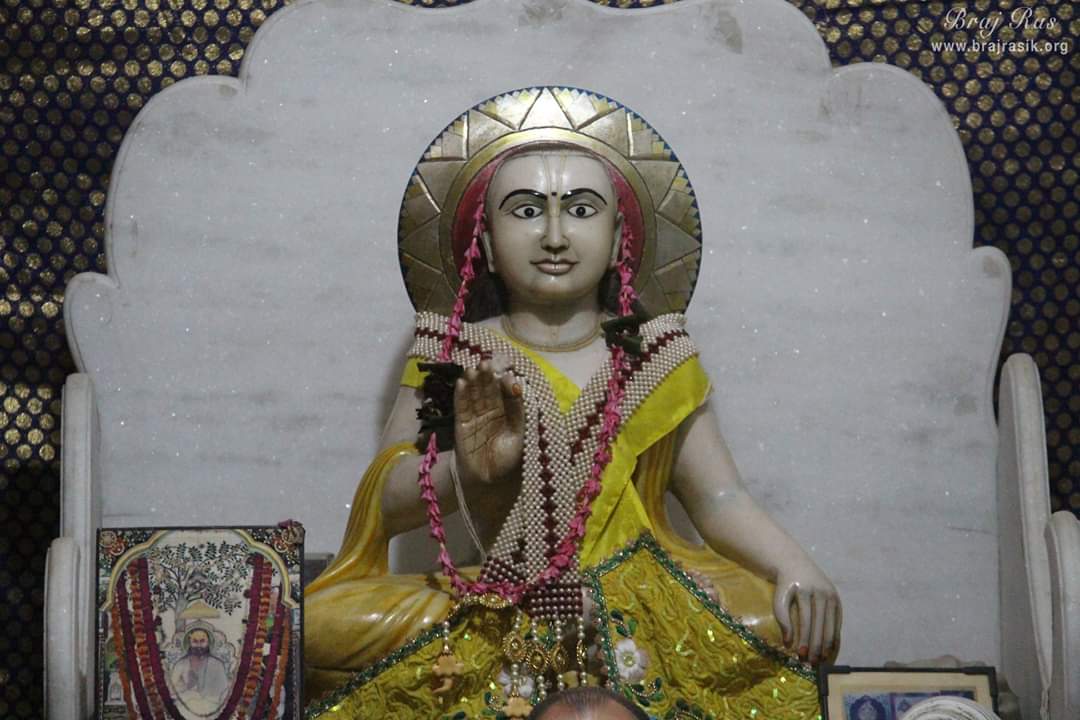 श्रीजी का मंदिर में चक्र अवतार श्री निम्बार्काचार्य।