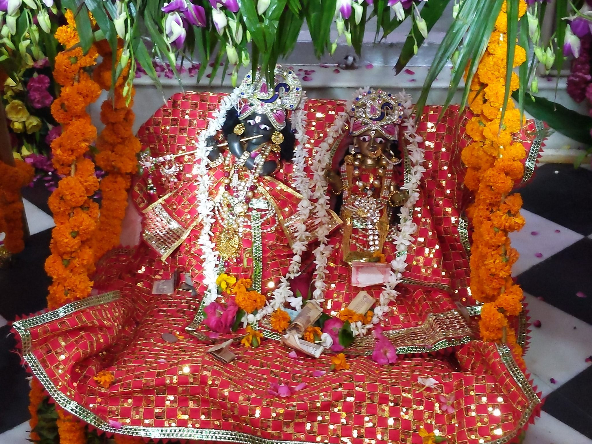 Deity of Radha Krishna in Radharani Temple, Raval.
