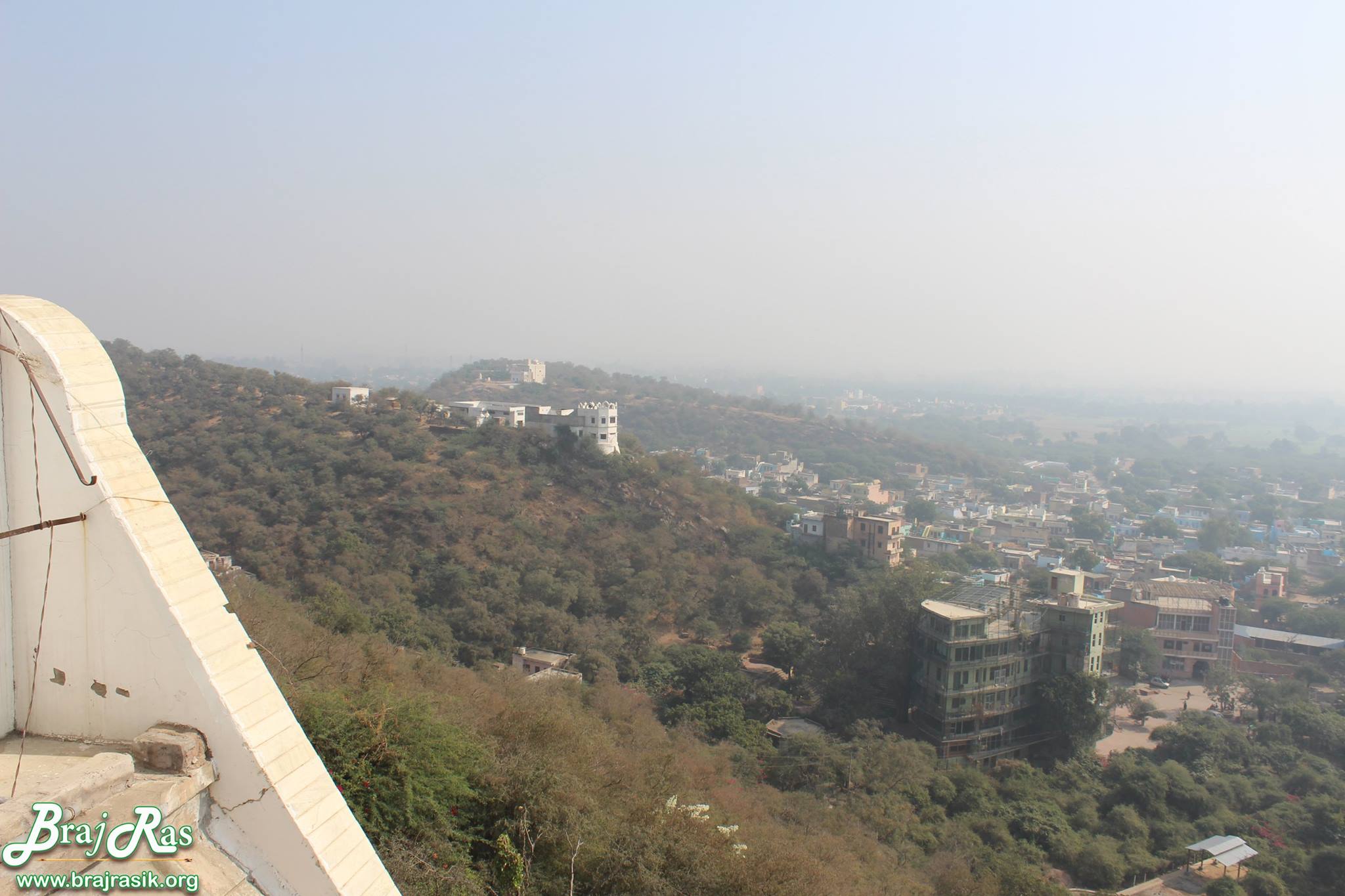 Top view of Mor Kuti along with city of Barsana.