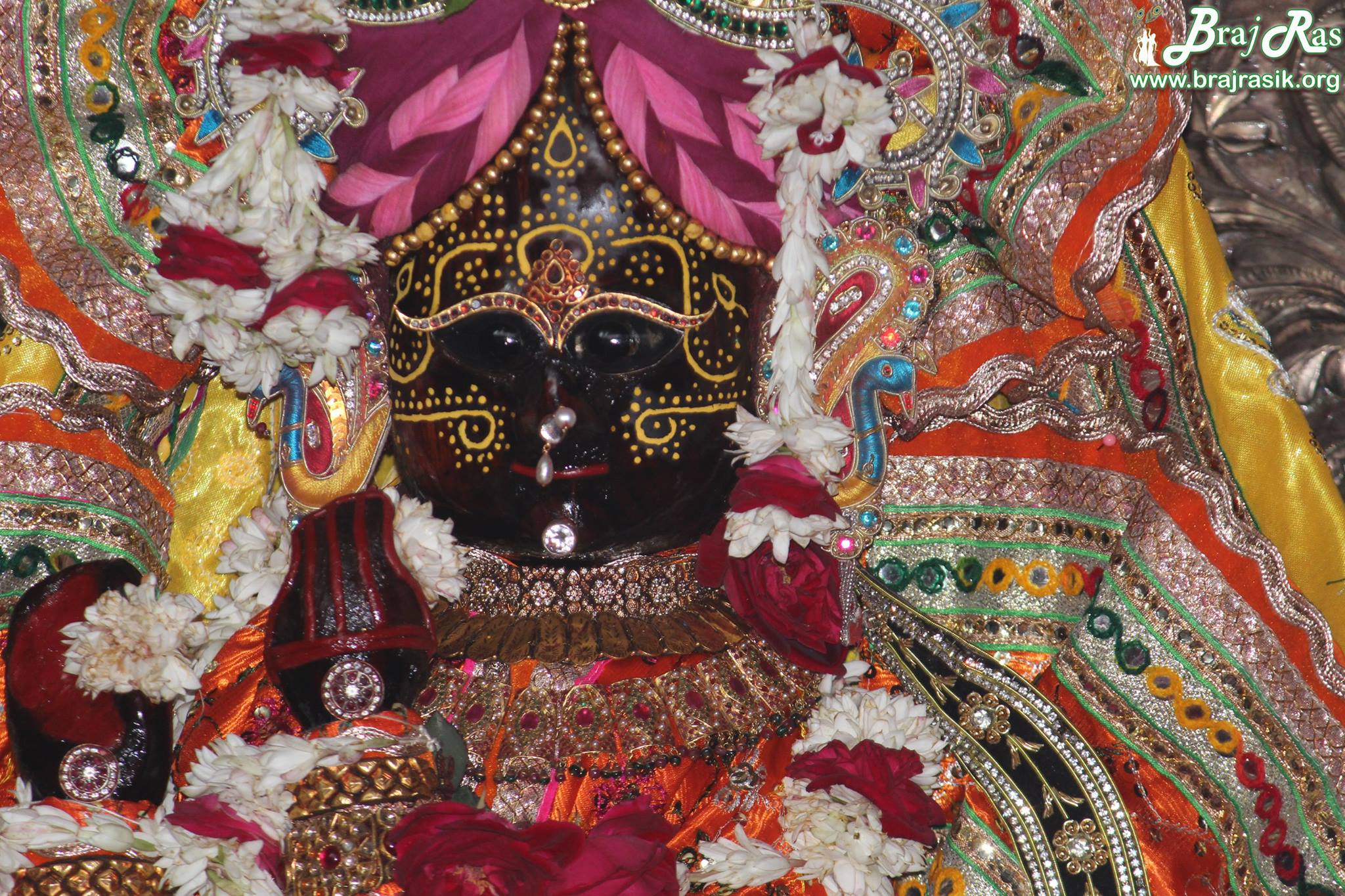 Shri Radhavallabh close darshan