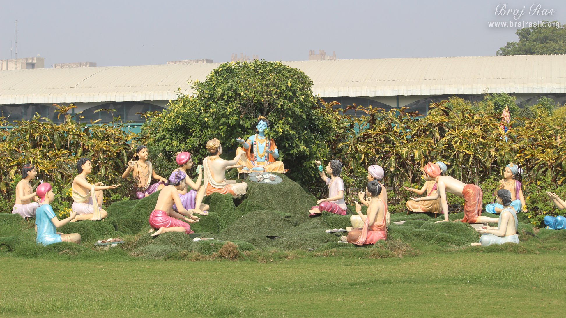 Distant Darshan of Van Bhojan Leela of Shri Krishna with his friends in Prem Mandir