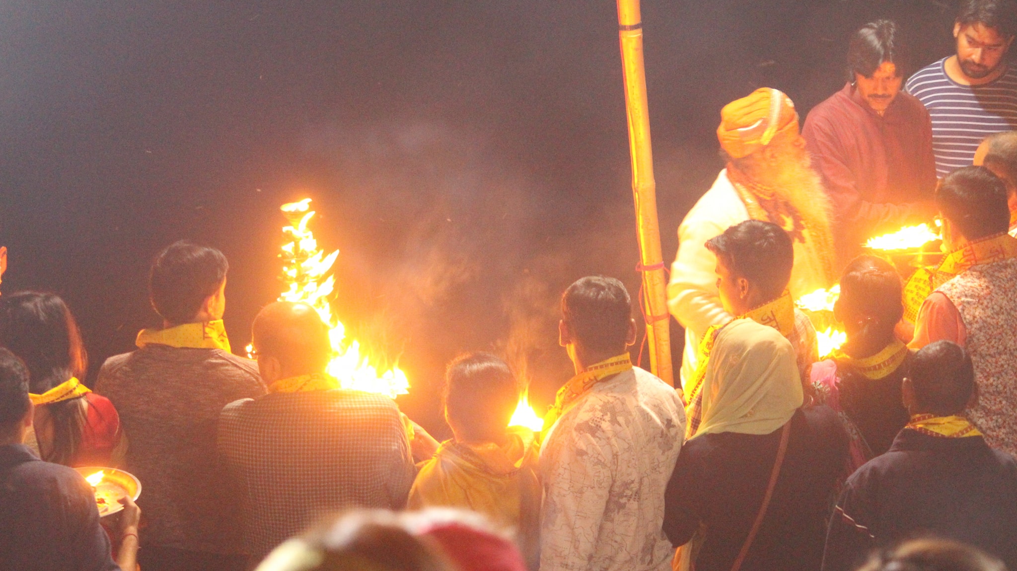 Shri Yamuna Ji aarti at Kesi Ghat
