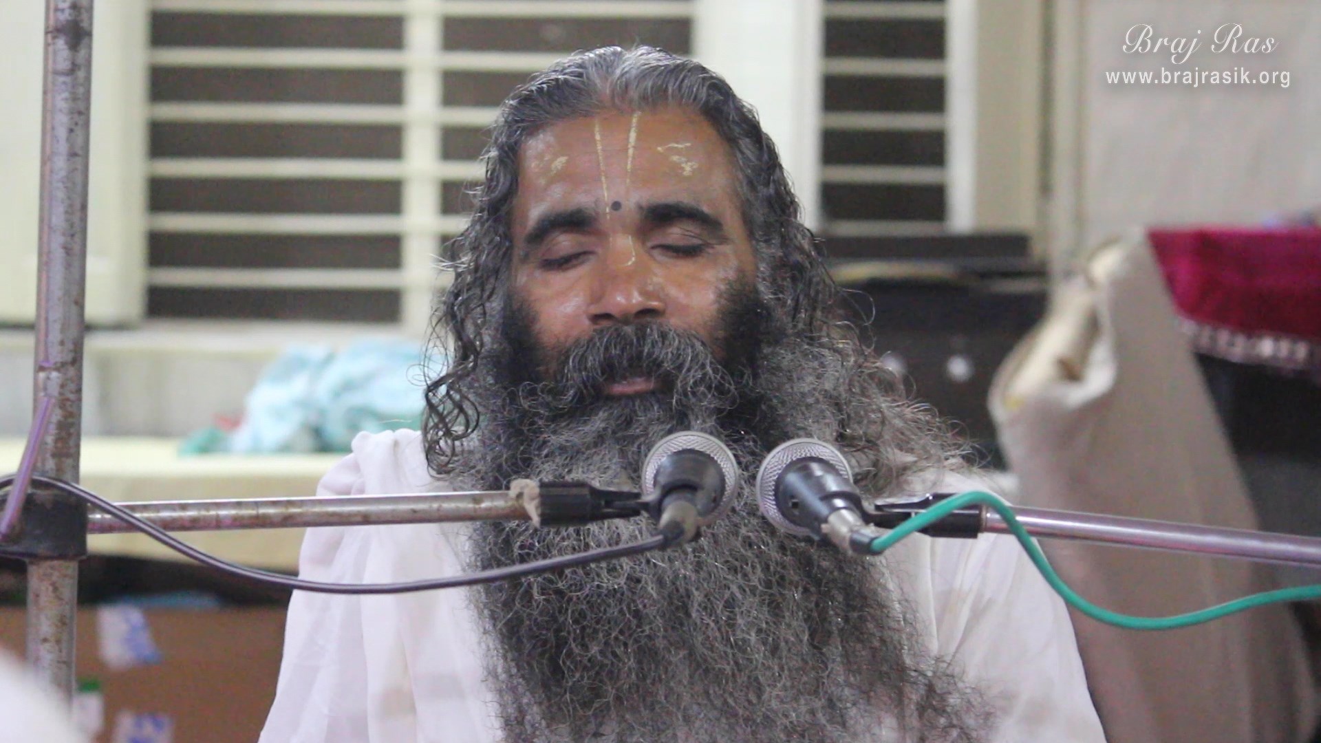 Darshan of Shri Mahant Ji of Pyari Kunj, Vrindavan