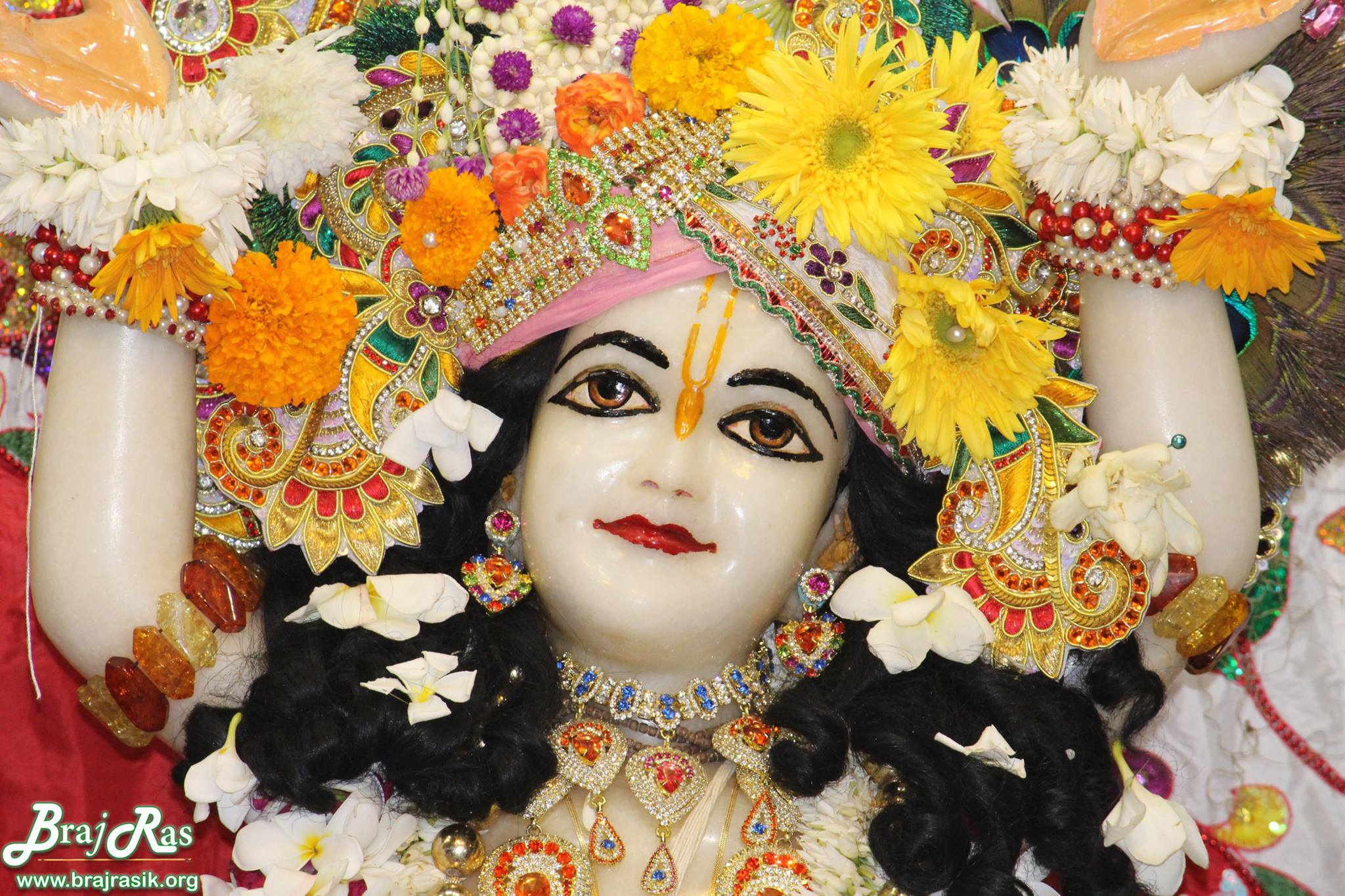 Beautiful close Darshan of Shri Balram in Krishna Balram Temple, Vrindavan ISKCON
