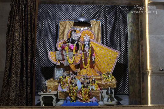 Distant Darshan of Shri Radha Krishna in Pagal Baba Ashram