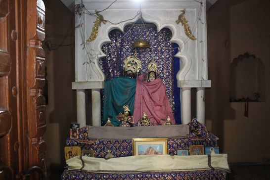धीर समीर, वृंदावन में श्री राधा कृष्ण के दर्शन