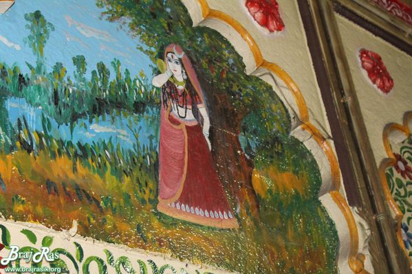 Cross view of painting of Lord Shiva in a gopi form at Shri Gopeshwar or Gopishwar Mahadev, Vrindavan
