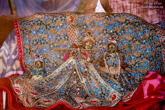Darshan of Shri Radha Krishna in Temple of Lalita Sakhi at Uncha Gaon - Lalita Sakhi's Village