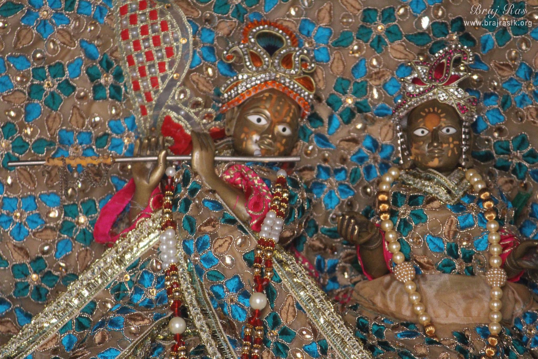 Close darshan of Shri Radha Krishna in Temple of Lalita Sakhi at Uncha Gaon - Lalita Sakhi's Village