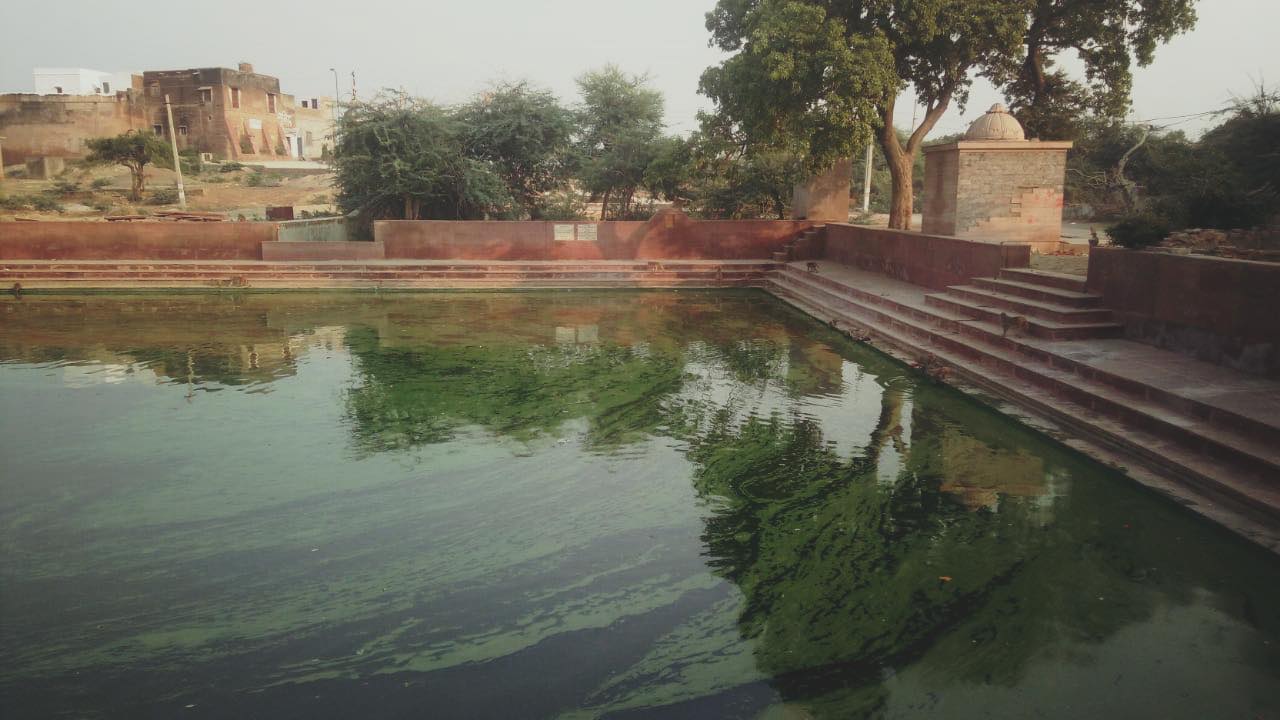 View of Naval Kund at Giriraj Govardhan, Braj