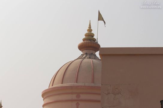 View of dome at Rangeeli Mahal - Barsana