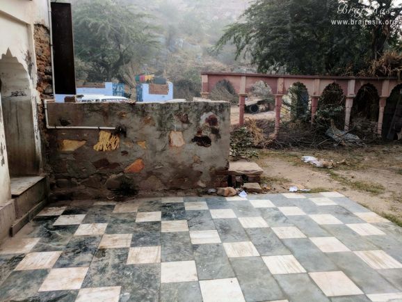 Outside view of Deha Bihari Temple at Deha Kund, Braj