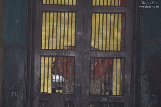 Close inside view of septum of Old Radha Vallabh Temple, Vrindavan
