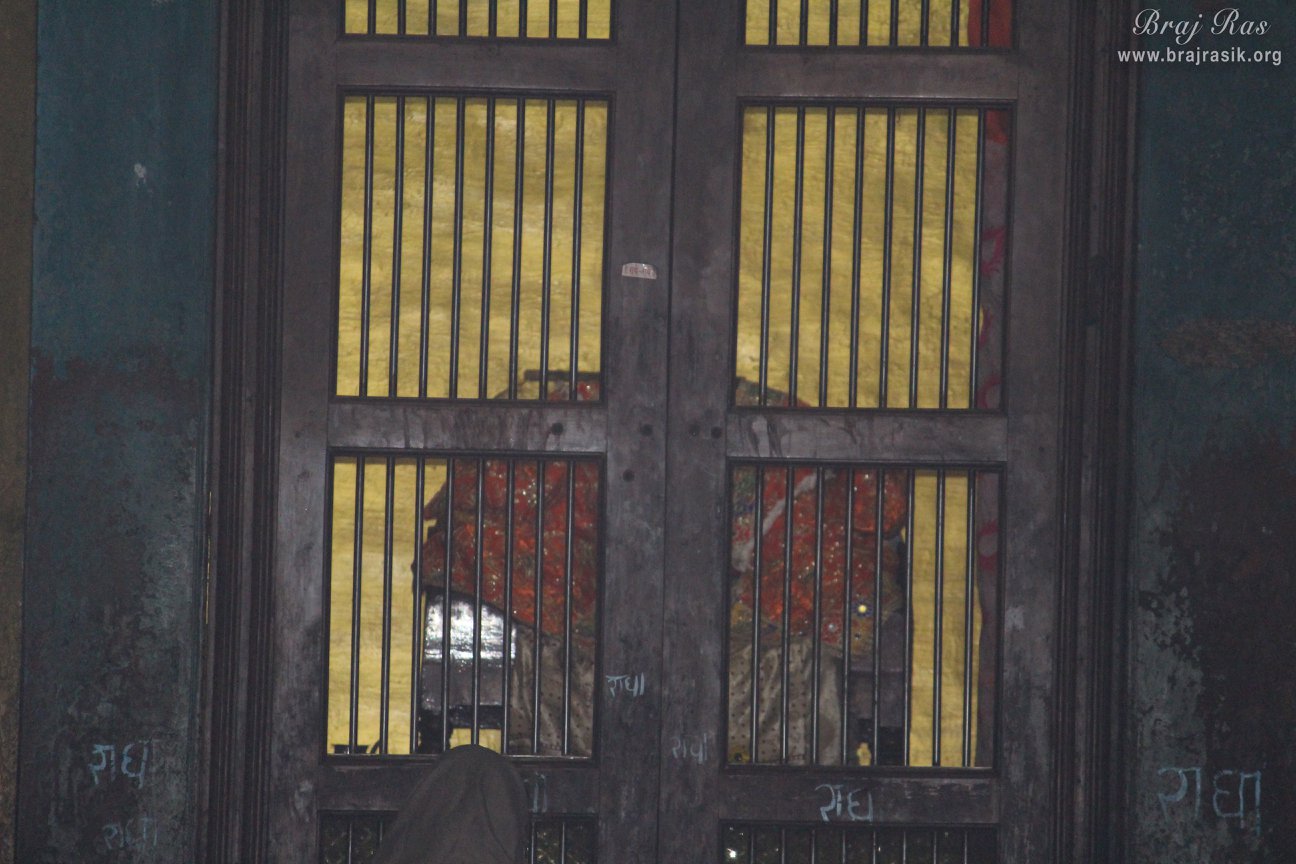 Close inside view of septum of Old Radha Vallabh Temple, Vrindavan