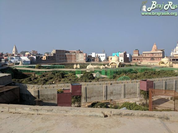 View of boundary between Sewa Kunj and Kishor Van, Vrindavan