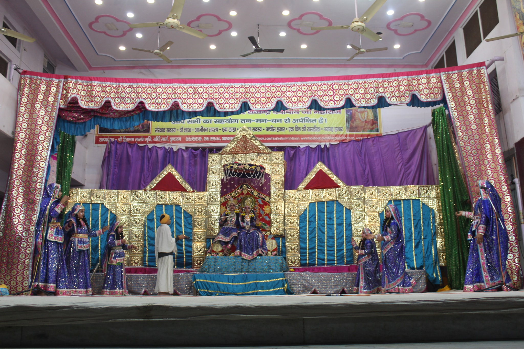 Darshan of Shri Radha Krishna and Sakhi's at Raas Leela Moments, Vrindavan