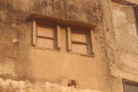 Windows of the houses adjacent to Nidhivan are always closed in the night time. [@ Nidhivan, Vrindavan]