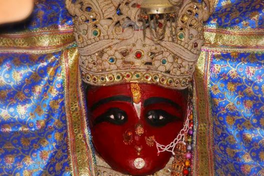 Brahma-kunda that Shrila Rupa Goswami discovered the deity of Vrinda Devi that was lying hidden on northern bank of the kunda, after the goddess herself appeared in a dream and informed him where she could be found. The deity of Vrinda Devi, the presiding deity of Vrindavana forest, and is said to have been originally established by Vajranabha Maharaja. The deity is at Kokila van these days.