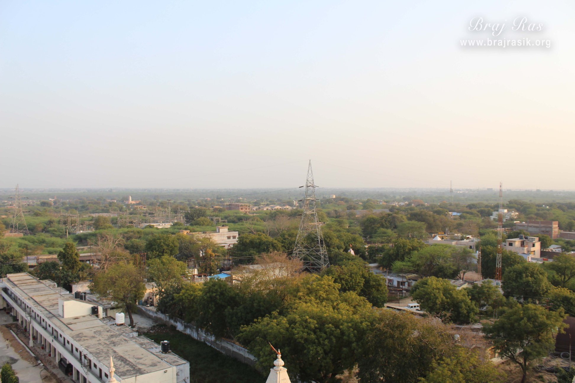 A nice view of green fields near Pagal Baba Ashram