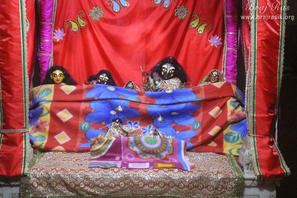 A nice darshan of deity in winter at Shri Radha Gokulananda Temple, Vrindavan
