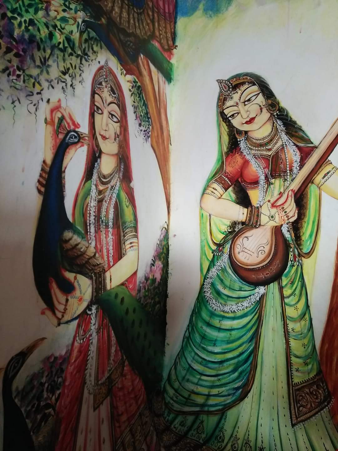 मोरकुटी, बरसाना में ललिता और विशाखा सखी का एक चित्र 