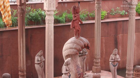 Darshan of Shri Krishna dancing on Kaliya Serpent's hood in Kaliya Deh or Kaliya Ghat, Vrindavan
