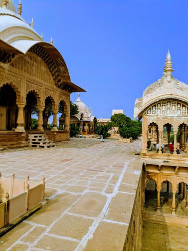 A beautiful resting place at Kusum Sarovar