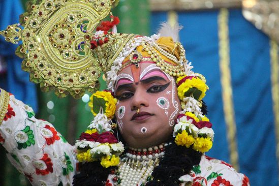 Close darshan of Shri Krishna in white attire in Raas Leela, Vrindavan