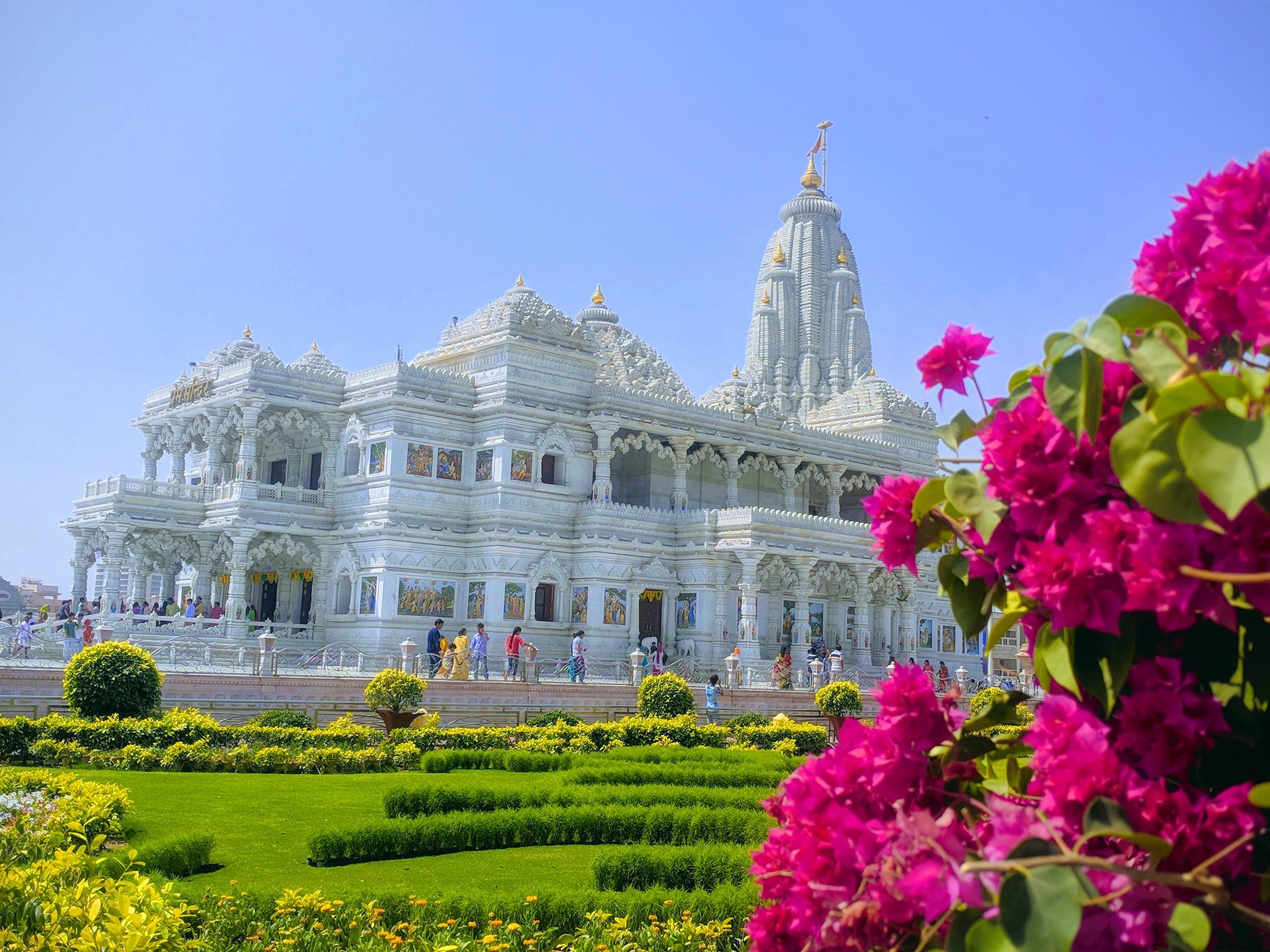 Prem Mandir in Sunny Afternoon