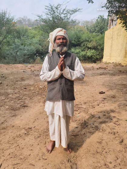 A Sadhu living at Kadamb Khandi.