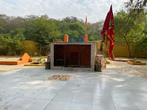 Samadhi Sthal of Shri Nagaji at Kadamb Khandi.