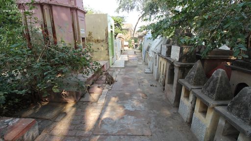 View of middle path at 64 Samadhis - Shri Chaushatt Mahant Samadhi Mandir Pastimes - Vrindavan
