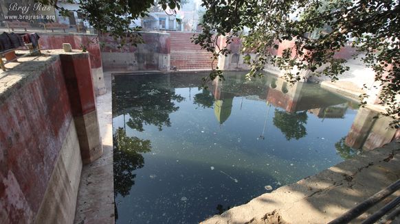 A nice view of the waters of the pond at Davanal Kund, Vrindavan.