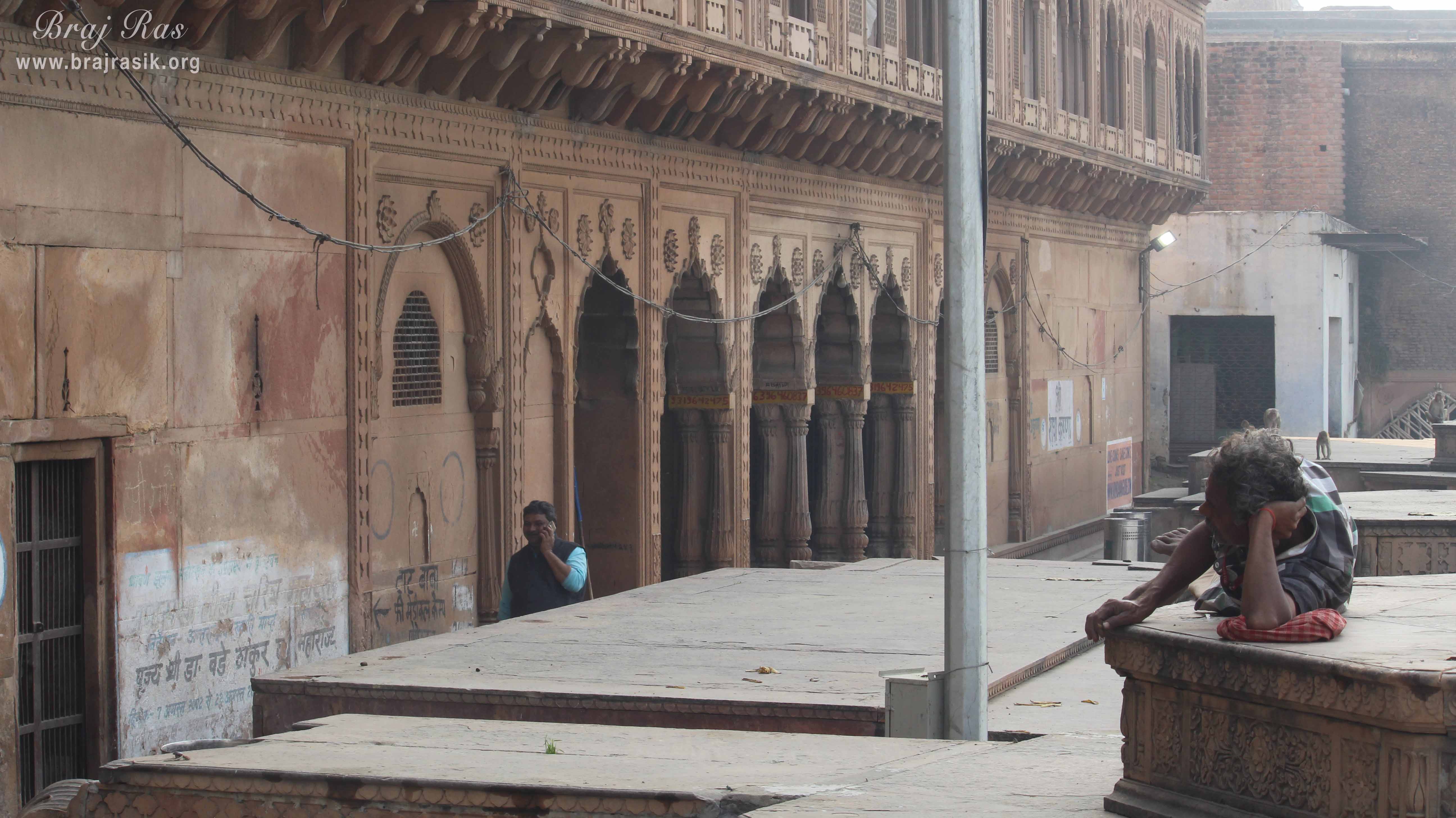 Another nice view of sandstone mansions at Keshi Ghat, Vrindavan