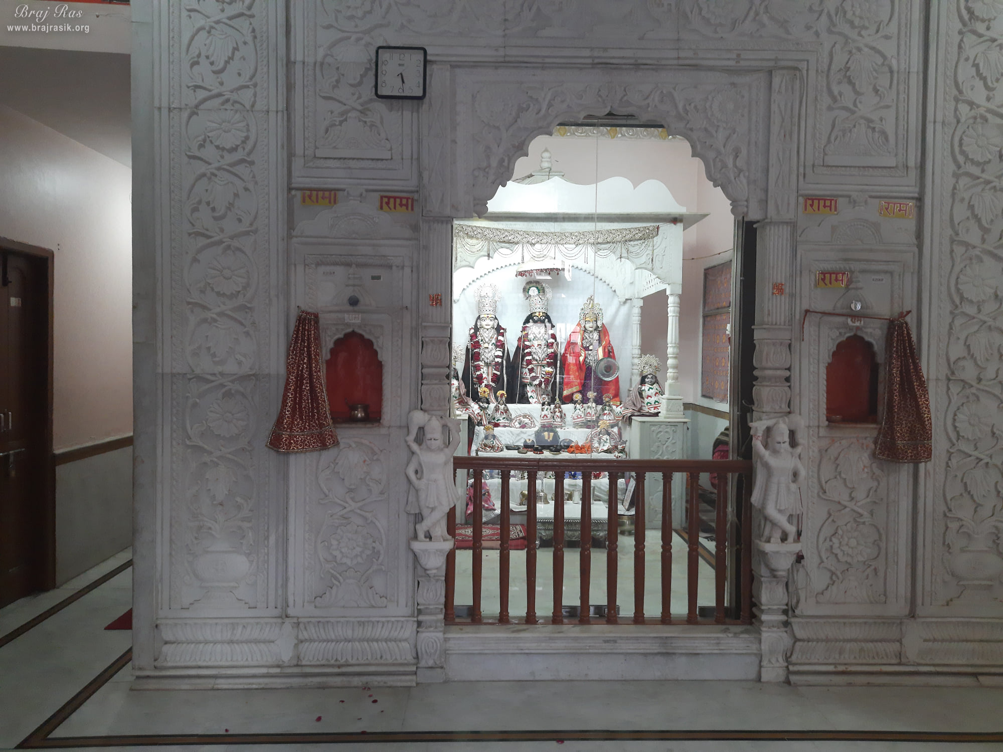 Shri Sitaram Temple at Sri Malook Peeth, Vrindavan