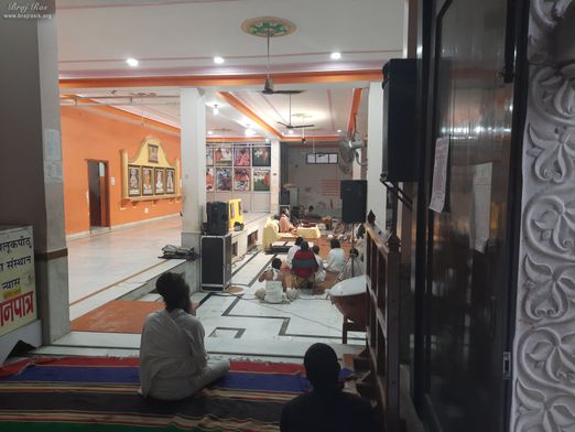 Live Katha at Sri Malook Peeth, Vrindavan