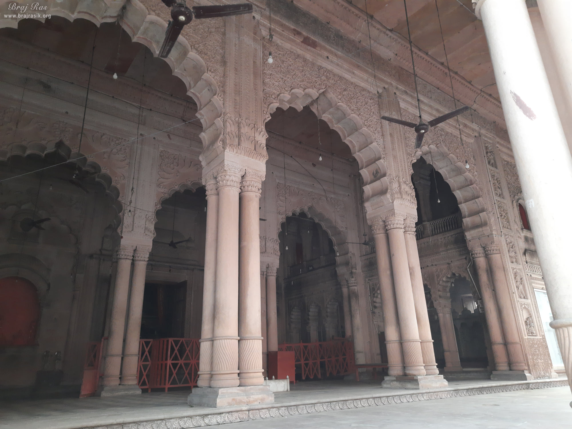 Close view of piers from front at Tikari Rani Temple (Devraha Baba Bhakti Dham), Vrindavan