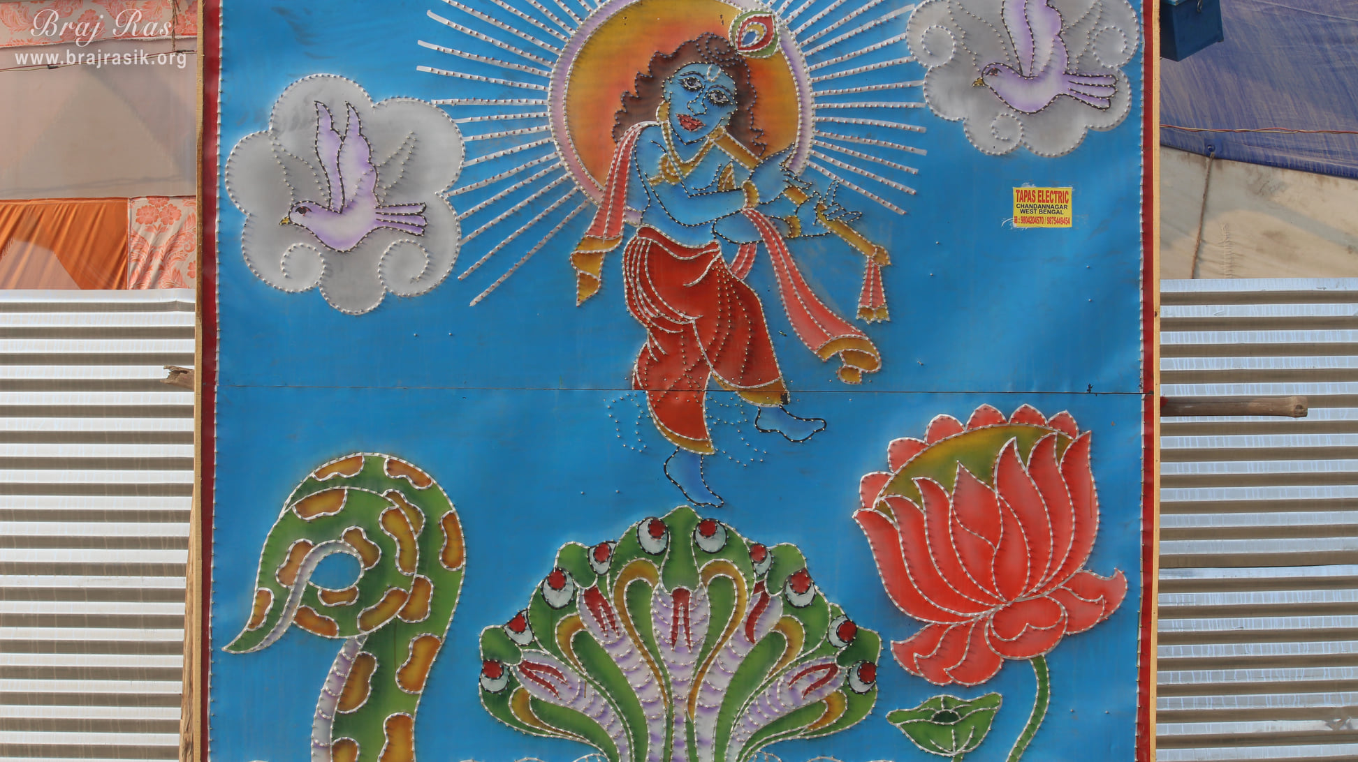 Photo of Shri Krishna dancing on Kaliya Serpent at Vrindavan Kumbh 2021