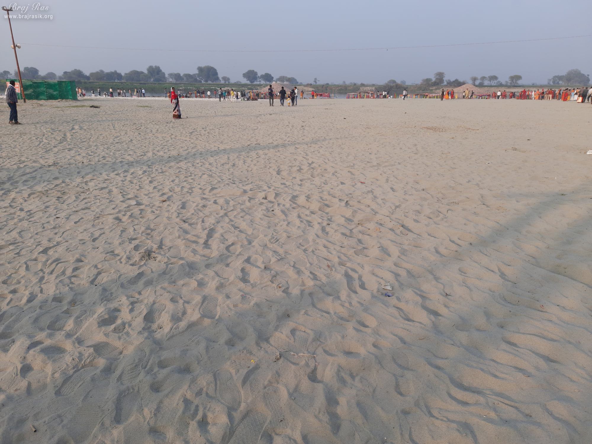 Banks of Shri Yamuna Maharani at Vrindavan Kumbh 2021
