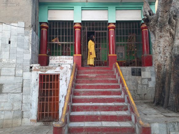Darshan of Shri Yugal Kishor Temple, Vrindavan