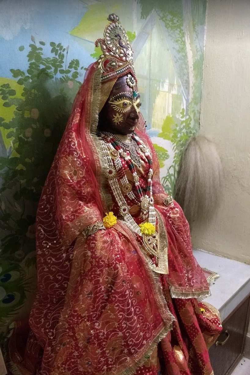 Paurnamasi Ji side darshan at Shri Paurnamasi Devi (Yogmaya Temple), Vrindavan