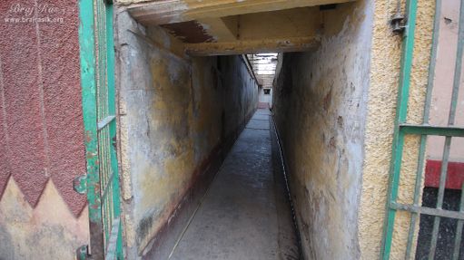 Entrance gate of Shri Chhain Bihari Kunj, Vrindavan