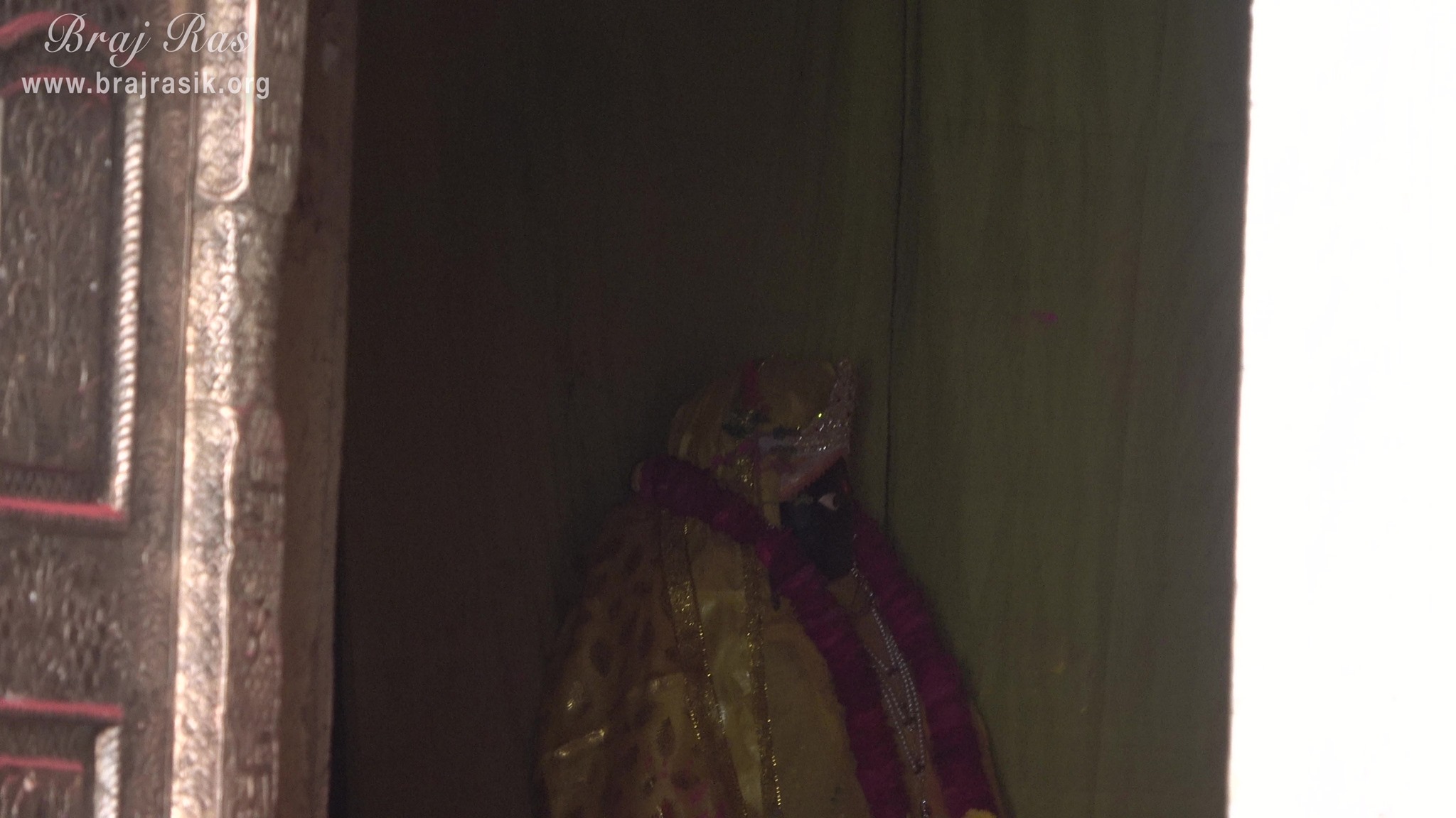Darshan of Shri Revati Ji at Shri Dauji temple, Lauhavan