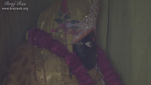 Close darshan of Shri Revati Ji at Shri Dauji temple, Lauhavan