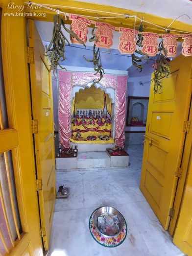 Distant darshan of Ashtasakhi at Ashtasakhi Temple - Barsana