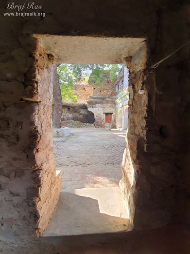 View of a small way at Ashtasakhi Temple - Barsana